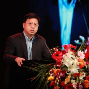 李光斗：控制终端消费者就控制了财富