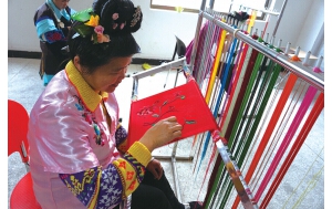 黔东南州“锦绣计划” 培养7万绣娘 传承民族文化